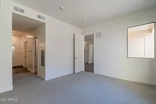 7300 E Earll Dr, Scottsdale, AZ 85251 - Photo 14