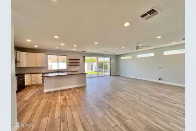 4426 E Campbell Avenue, Phoenix, AZ 85018 - Photo 6