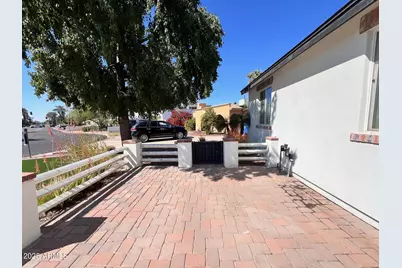 4426 E Campbell Avenue, Phoenix, AZ 85018 - Photo 4