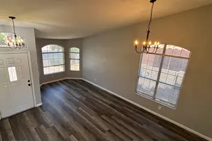 12523 W Roanoke Ave, Avondale, AZ 85392 - Photo 8