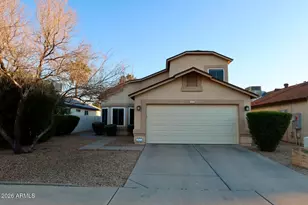 3113 E Topeka Dr, Phoenix, AZ 85050 - Photo 1