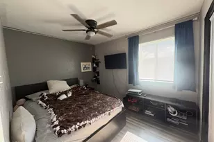 3204 W Loma Ln, Phoenix, AZ 85051 - Photo 12