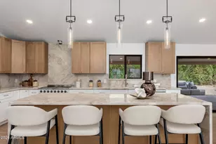 9025 N 83rd Pl, Scottsdale, AZ 85258 - Photo 18