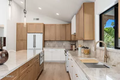 9025 N 83rd Place, Scottsdale, AZ 85258 - Photo 20