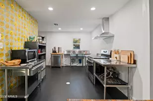 2521 N Evergreen St, Phoenix, AZ 85006 - Photo 12