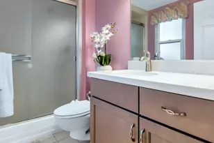 13402 W Desert Glen Dr, Sun City West, AZ 85375 - Photo 14
