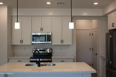 2628 S Voyager Drive #106, Gilbert, AZ 85295 - Photo 2