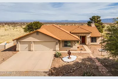 5831 E Silver Leaf Court, Hereford, AZ 85615 - Photo 1