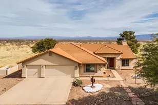5831 E Silver Leaf Ct, Hereford, AZ 85615 - Photo 1
