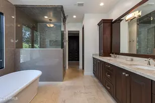 4529 E Maderos Del Cuenta Dr, Paradise Valley, AZ 85253 - Photo 12