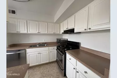 7141 N 16th Street #212, Phoenix, AZ 85020 - Photo 6