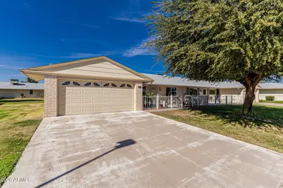 10416 W Bright Angel Circle, Sun City, AZ 85351 - Photo 2