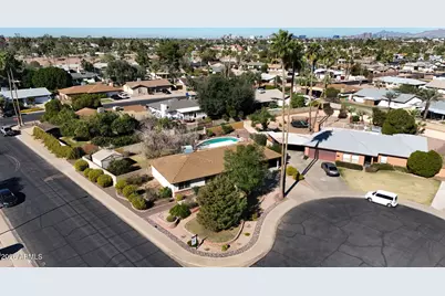 2410 E Wesleyan Drive, Tempe, AZ 85282 - Photo 38