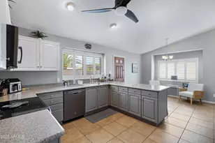 1231 E Sunburst Ln, Tempe, AZ 85284 - Photo 16