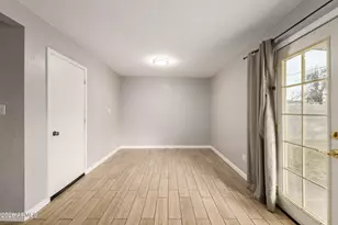 3065 W Banff Ln., Phoenix, AZ 85053 - Photo 6