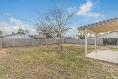 3065 W Banff Lane, Phoenix, AZ 85053 - Photo 20