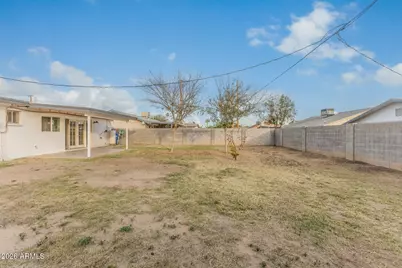 3065 W Banff Lane, Phoenix, AZ 85053 - Photo 24