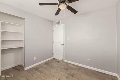 3065 W Banff Lane, Phoenix, AZ 85053 - Photo 16