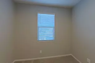 37685 W Amalfi Ave, Maricopa, AZ 85138 - Photo 10