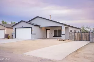 21721 W Laura St, Wittmann, AZ 85361 - Photo 2