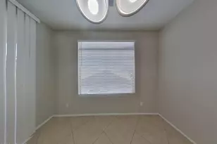 735 S Bedford Dr, Chandler, AZ 85225 - Photo 14