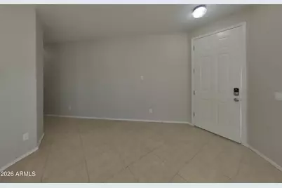 735 S Bedford Drive, Chandler, AZ 85225 - Photo 2