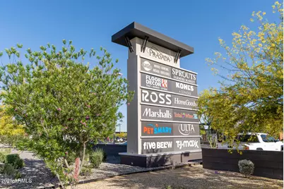 14601 W Valentine Street, Surprise, AZ 85379 - Photo 36