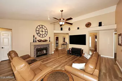 2736 E Brookwood Court, Phoenix, AZ 85048 - Photo 10