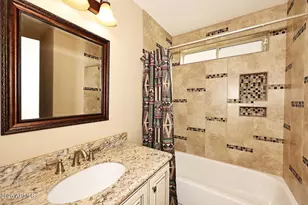 2736 E Brookwood Ct, Phoenix, AZ 85048 - Photo 22