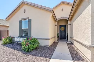 2135 W Angelo Way, San Tan Valley, AZ 85144 - Photo 2