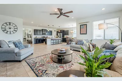 2135 W Angelo Way, San Tan Valley, AZ 85144 - Photo 12