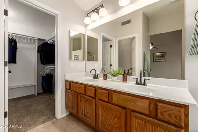 7256 E Nopal Avenue, Mesa, AZ 85209 - Photo 12