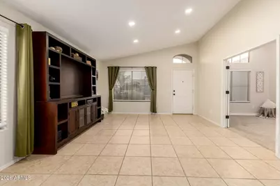 7256 E Nopal Avenue, Mesa, AZ 85209 - Photo 4