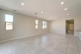 8944 N 180th Dr, Waddell, AZ 85355 - Photo 4