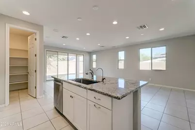 8944 N 180th Drive, Waddell, AZ 85355 - Photo 6