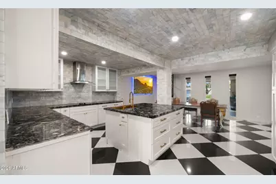 7240 N Via De La Montana --, Scottsdale, AZ 85258 - Photo 18
