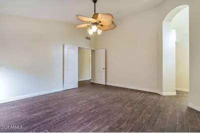 10213 W Daley Lane, Peoria, AZ 85383 - Photo 10