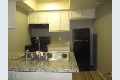 5228 W Brill Street, Phoenix, AZ 85043 - Photo 4