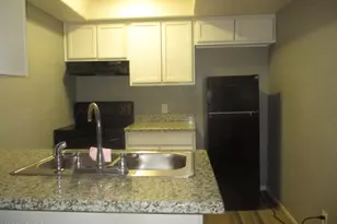 5228 W Brill St, Phoenix, AZ 85043 - Photo 4