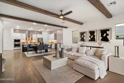 7403 W Lisbon Lane, Peoria, AZ 85381 - Photo 10