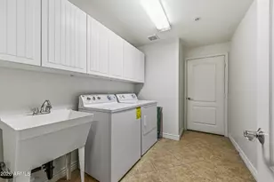 21320 N 56th St, Phoenix, AZ 85054 - Photo 14