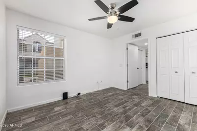 1333 E Morten Avenue #117, Phoenix, AZ 85020 - Photo 16