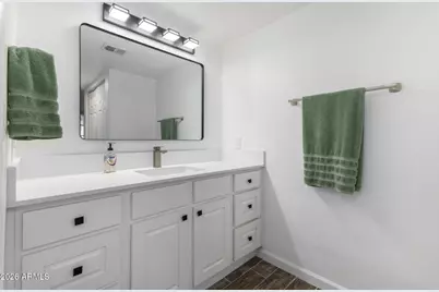 1333 E Morten Avenue #117, Phoenix, AZ 85020 - Photo 12