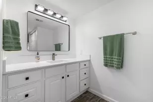 1333 E Morten Ave, Phoenix, AZ 85020 - Photo 12