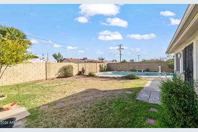 4848 W Highland Avenue, Phoenix, AZ 85031 - Photo 28