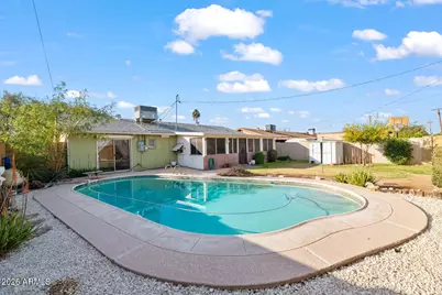 4848 W Highland Avenue, Phoenix, AZ 85031 - Photo 24