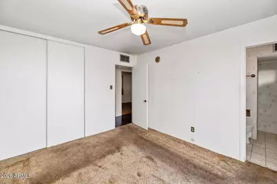 4848 W Highland Avenue, Phoenix, AZ 85031 - Photo 14