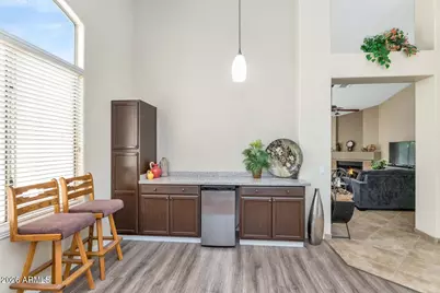 11501 W Laurelwood Lane, Avondale, AZ 85392 - Photo 8