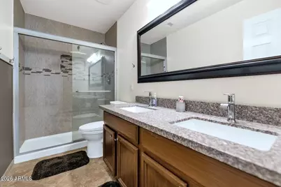 11501 W Laurelwood Lane, Avondale, AZ 85392 - Photo 24