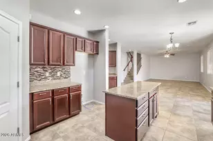 9185 W Mine Trail, Peoria, AZ 85383 - Photo 12